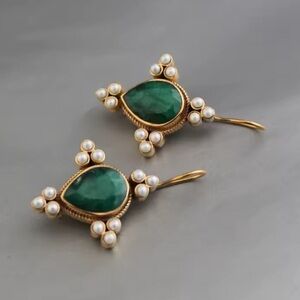 Retro look Stud Green Drop Earrings